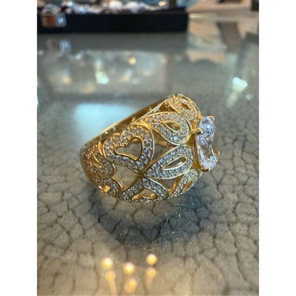 Unique gold band ring sz 8 - Picture 2 of 6